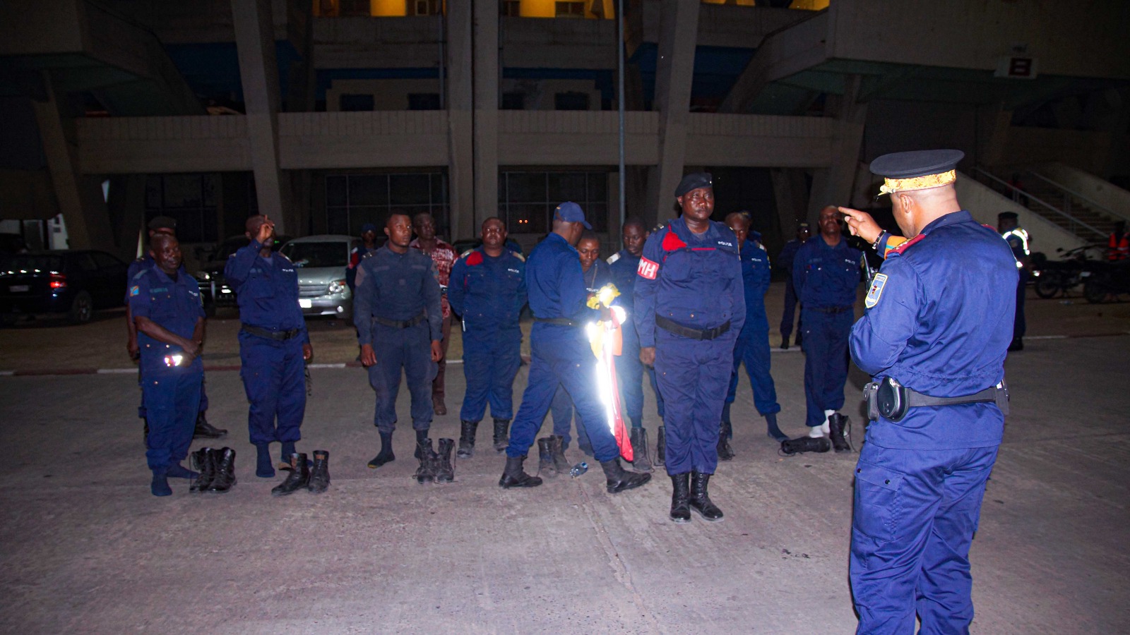 Le Commissaire Provincial ville de Kinshasa Israël Kantu réorganise la PCR à l’approche des festivités de fin d’année