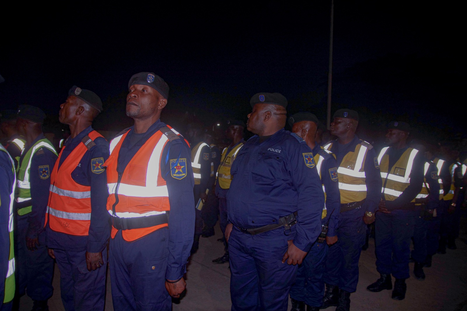 Le Commissaire Provincial ville de Kinshasa Israël Kantu réorganise la PCR à l’approche des festivités de fin d’année