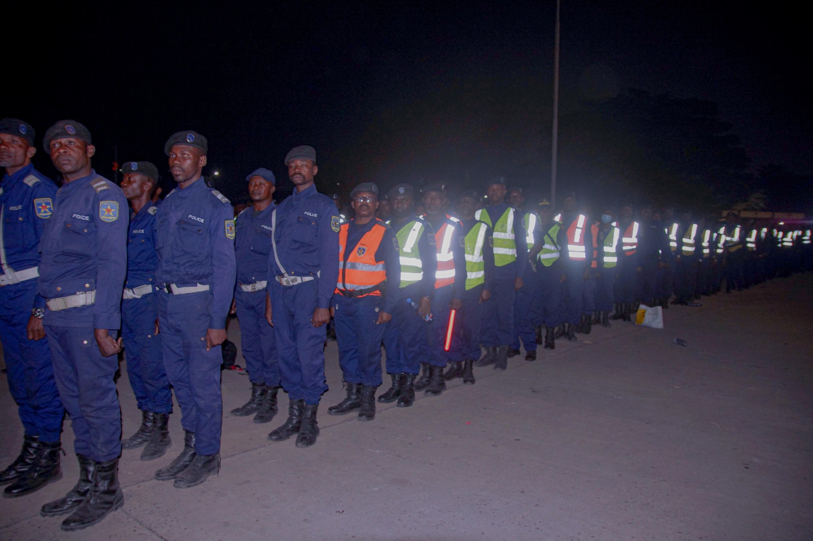 Le Commissaire Provincial ville de Kinshasa Israël Kantu réorganise la PCR à l’approche des festivités de fin d’année
